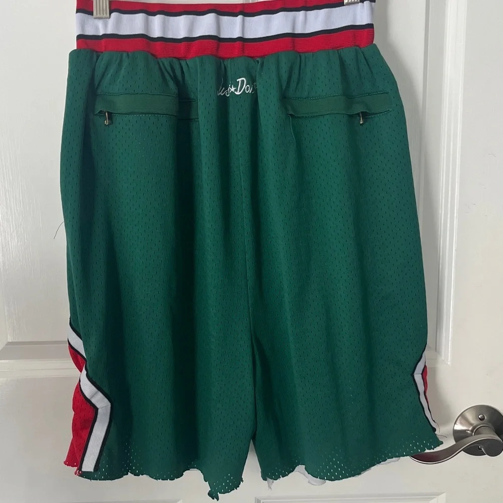 Just Don Chicago Bulls Green 2008-2009 Shorts XXL